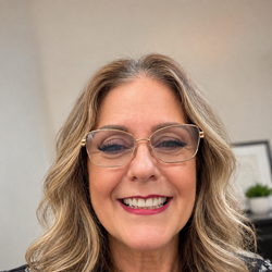 Muna Dionne profile photo