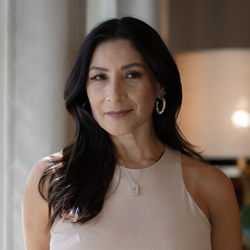 Sonia Flores