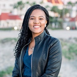 Lola Adeyemo profile photo