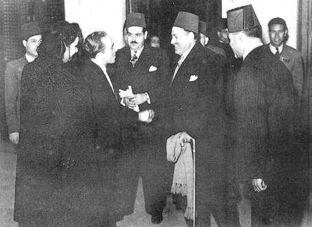 The Palestine Philharmonic Orchestra in Cairo in 1938-39, only two weeks after its first performance. On the left (next to Mrs. Nahas Pasha), Shlomo Lewertov, then General manager of the Palestine Orchestra, greeting the Egyptian Prime Minister Nahas Pasha, at the entrance of the Opera in Cairo. (From the book “The Golden Era of the […]
