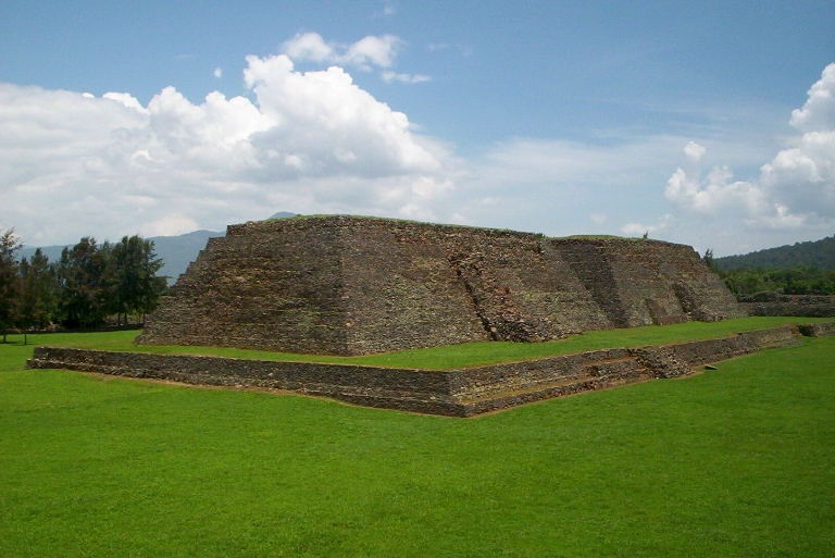 8. Yacimientos arqueológicos de Michoacán
