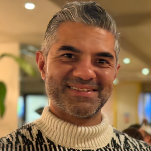 Paresh Ghedia Classroom365 Limited's CEO