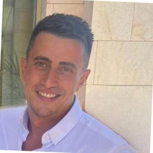 Oli Giordimaina  Chief Product Officer