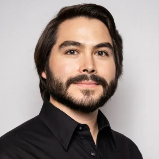 Aaron Zarraga Sensel's CEO