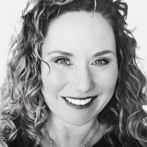 Angela Castelo  Practice Group Leader - Content