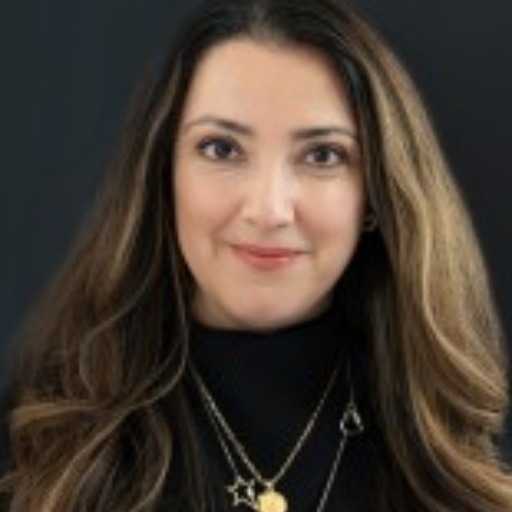 Tina Pesaran  VP, Genomic Sciences