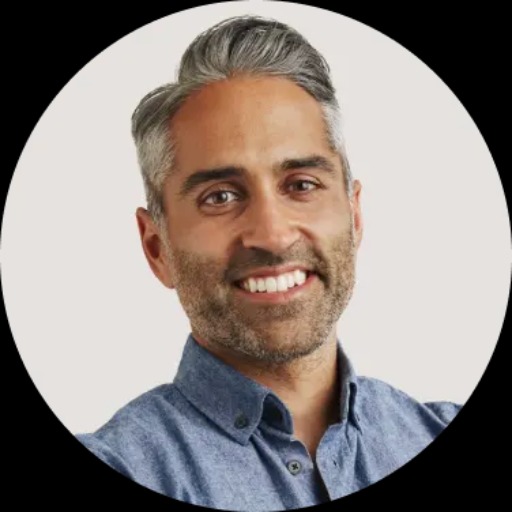 Karan Singh  Co-founder, Chief Operating Officer