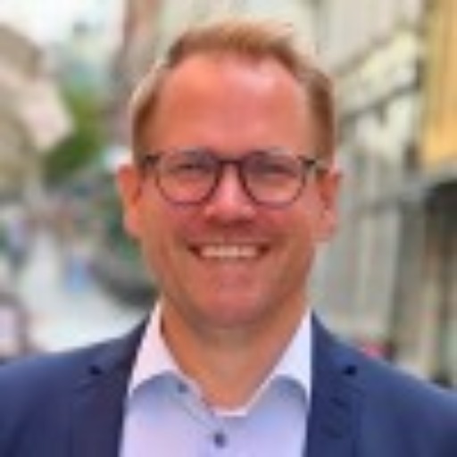 Niclas Lilja Younium's CEO