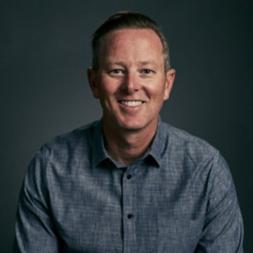 Matthew Woods Apartment List CEO Rating Comparably