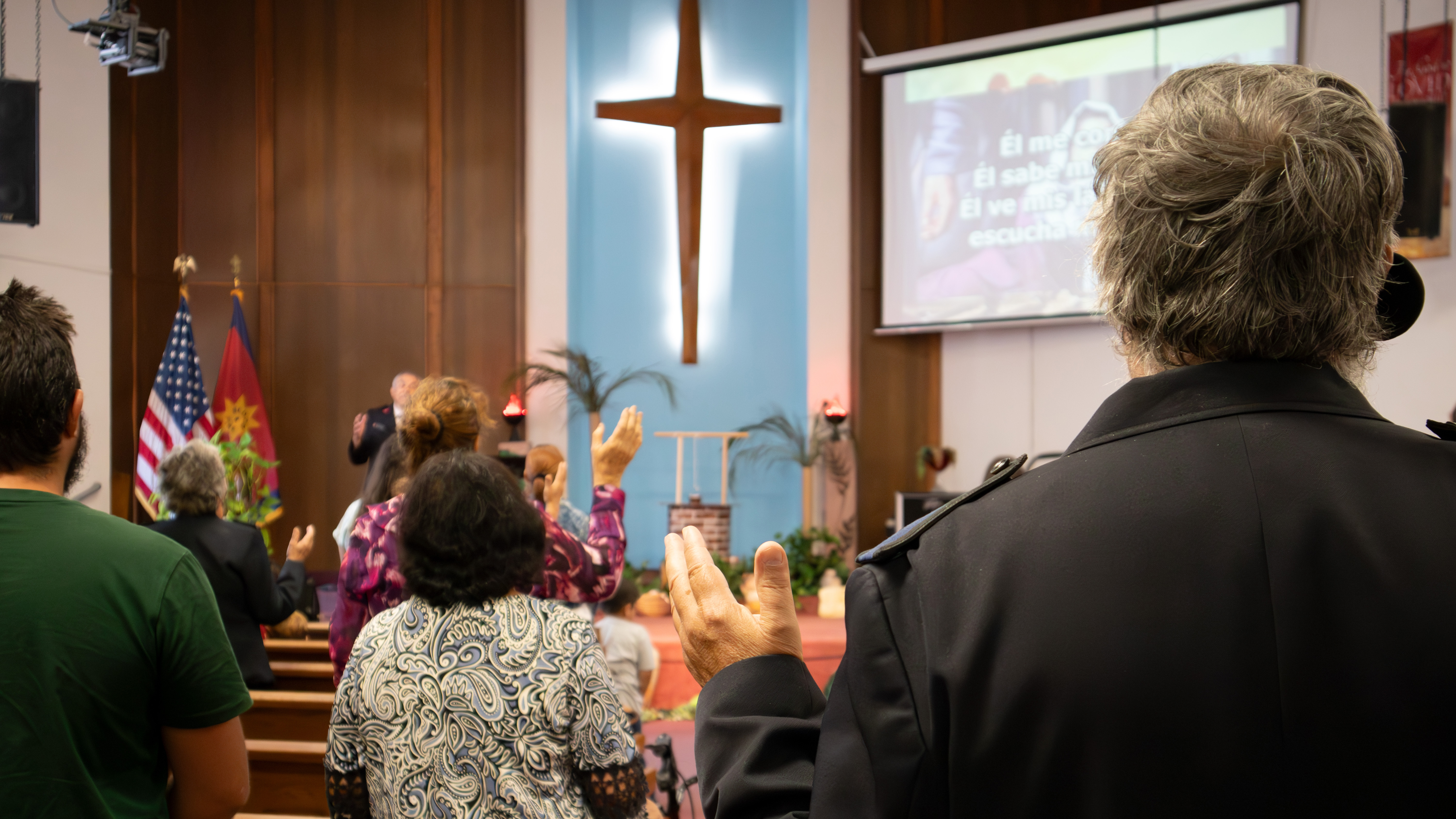 Seniors enjoying meals