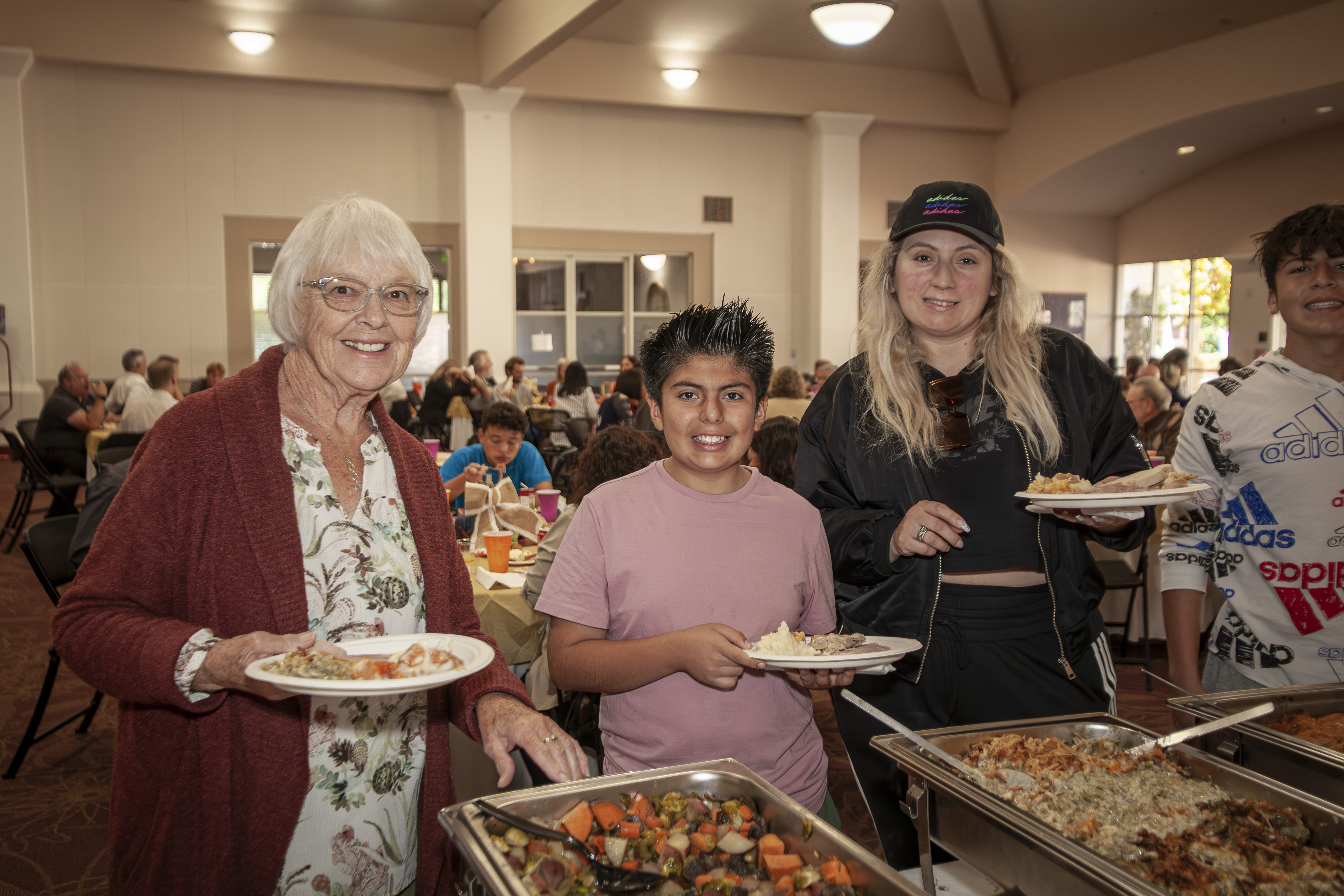 OC Family Thanksgiving Meal Image