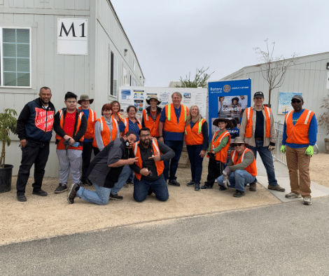 Volunteer at the Anaheim Emergency Shelter Image