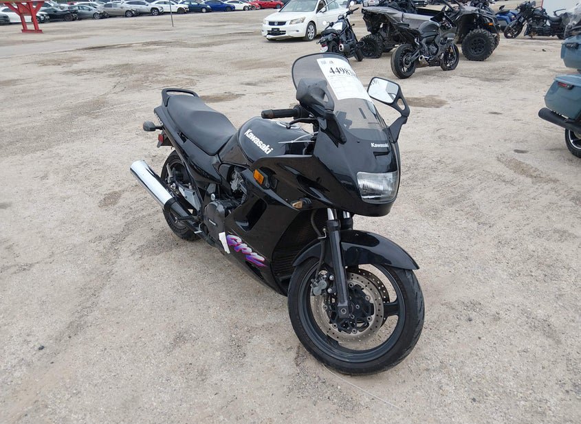 1996 Kawasaki Zx1100 4 photo