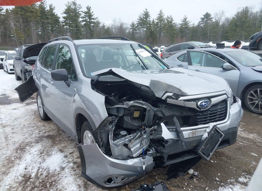 2019 SUBARU FORESTER photo