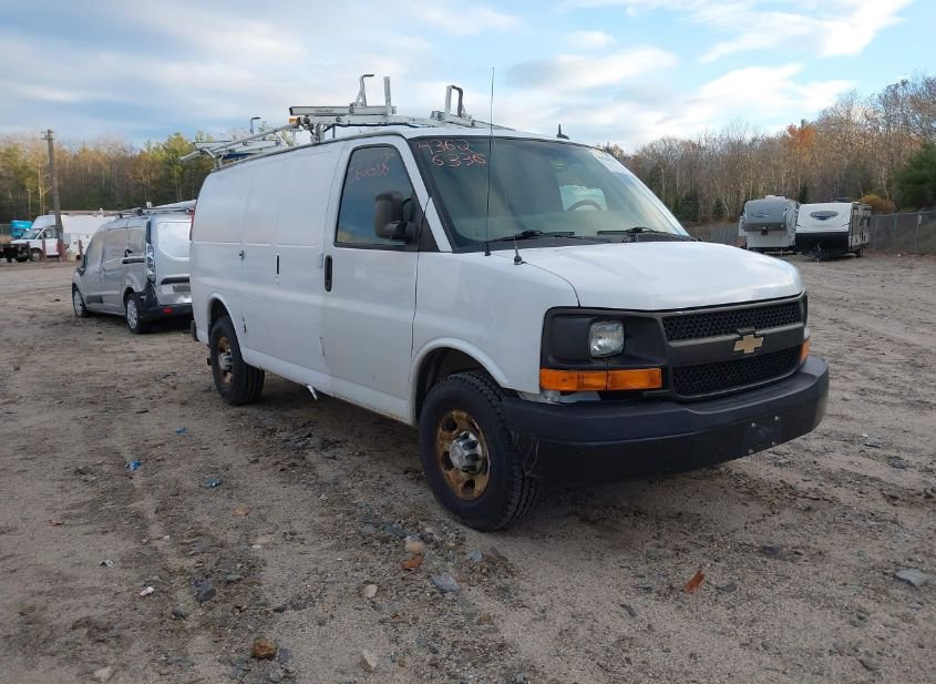 2015 CHEVROLET EXPRESS 2500 WORK VAN photo