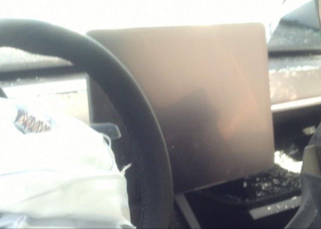 2021 TESLA MODEL Y(VIN: 5YJYGDEE8MF279893