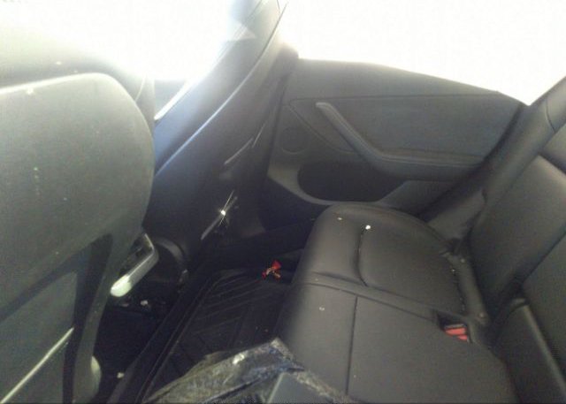 2021 TESLA MODEL Y(VIN: 5YJYGDEE8MF279893