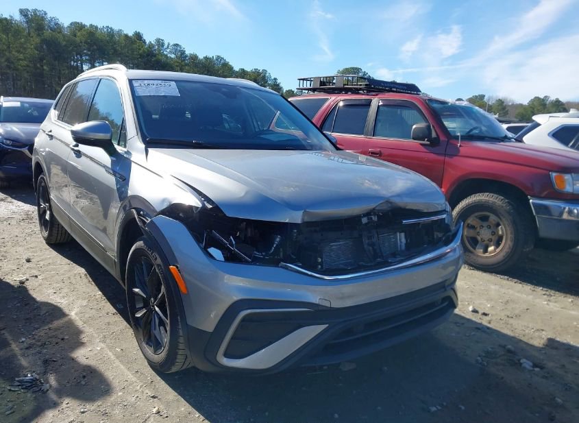 2024 VOLKSWAGEN TIGUAN 2.0T SE/2.0T WOLFSBURG EDITION photo