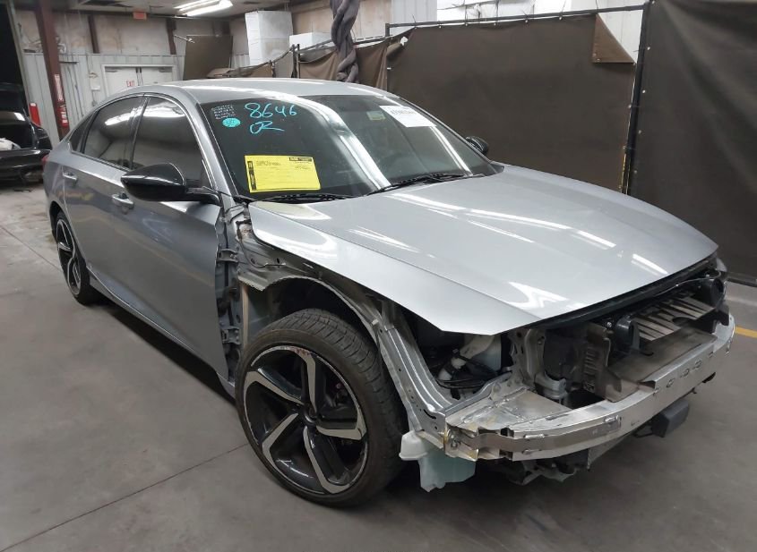 2022 HONDA ACCORD SPORT photo