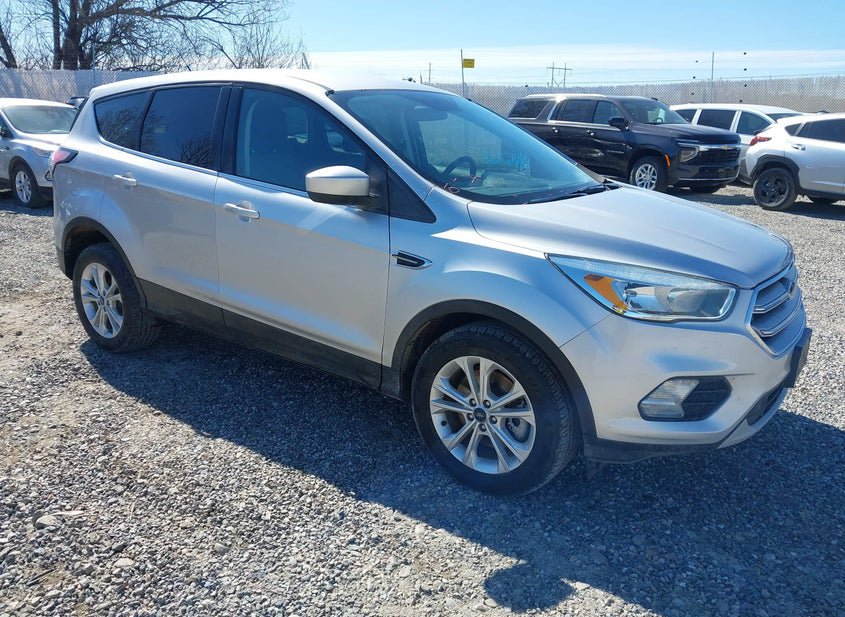 2017 Ford Escape 1.5L photo