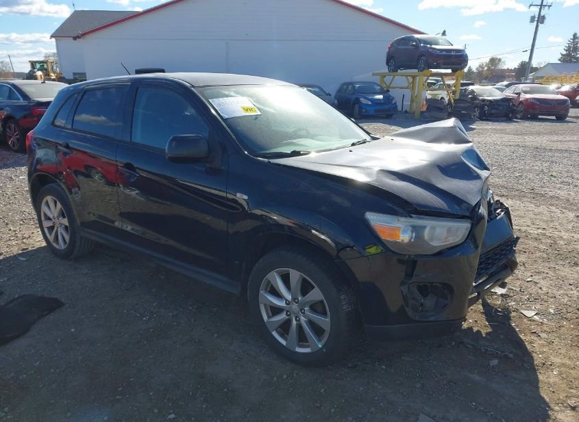 2015 MITSUBISHI OUTLANDER SPORT ES photo
