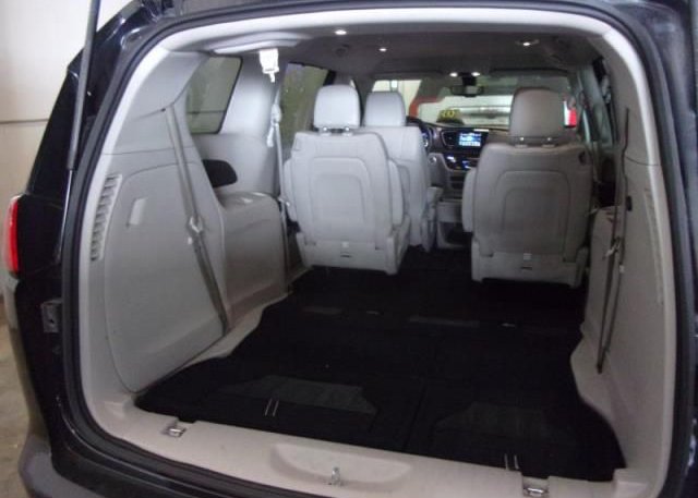 2021 CHRYSLER VOYAGER(VIN: 2C4RC1DG8MR530708