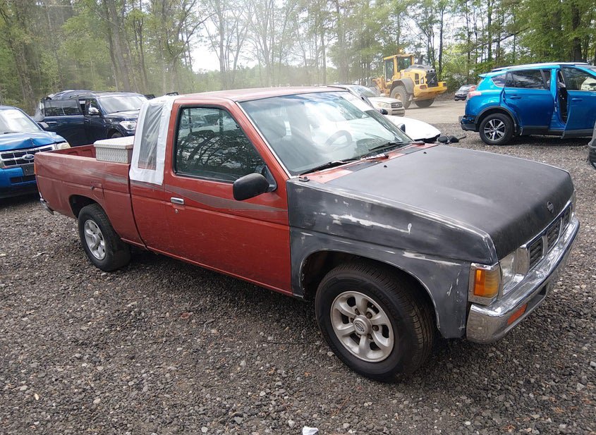 1997 Nissan 4X2 Truck 2.4L photo
