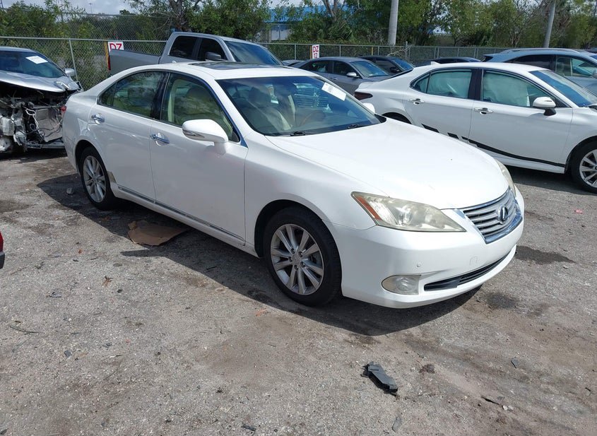 2011 LEXUS ES 350 photo