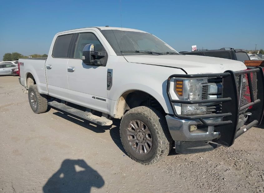 2019 FORD F-250 XLT photo