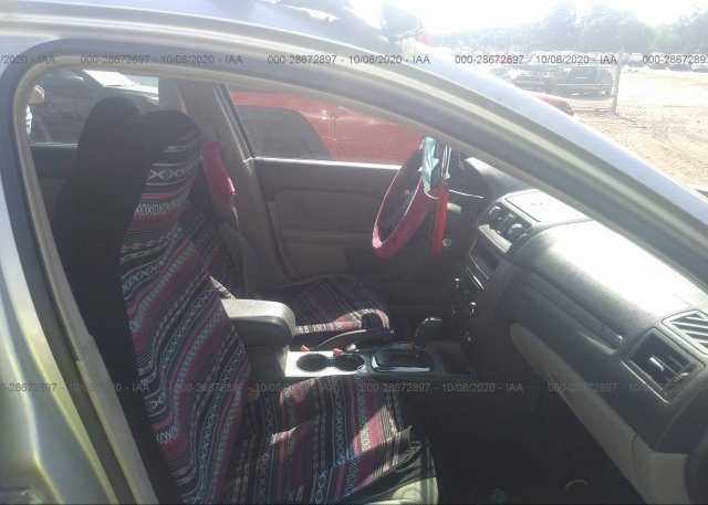 пригнать из сша 2010 FORD FUSION 3FAHP0HG1AR120400