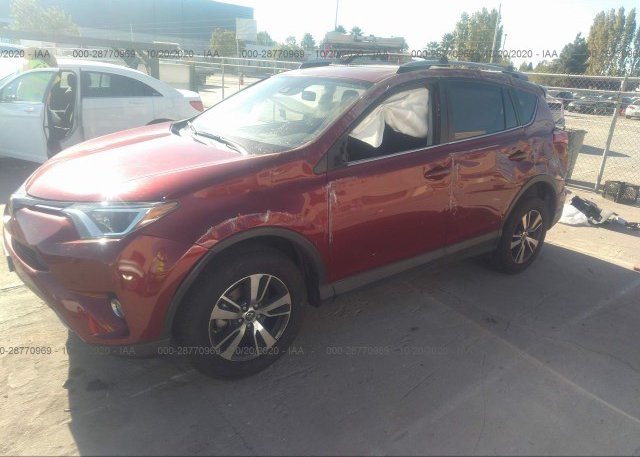 из сша 2018 TOYOTA RAV4 JTMRFREV8JD230734