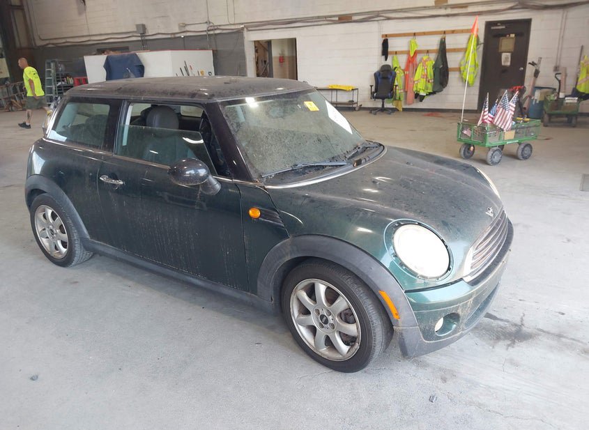 2010 Mini Cooper 1.6L photo