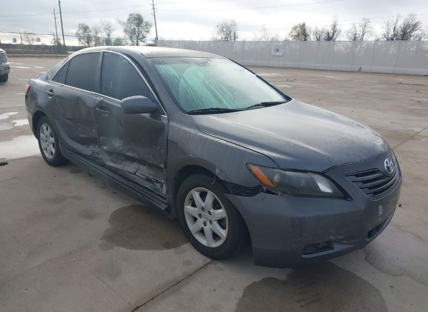 2009 TOYOTA CAMRY LE photo