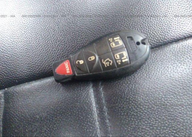 2C4RC1BG8ER159960 2014 CHRYSLER TOWN & COUNTRY