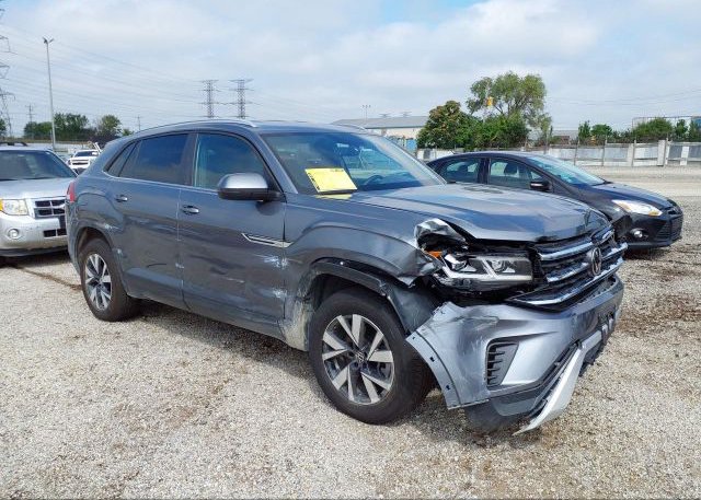 2023 VOLKSWAGEN ATLAS CROSS SPORT 2.0T SE (VIN: 1V2LC2CA3PC224228)