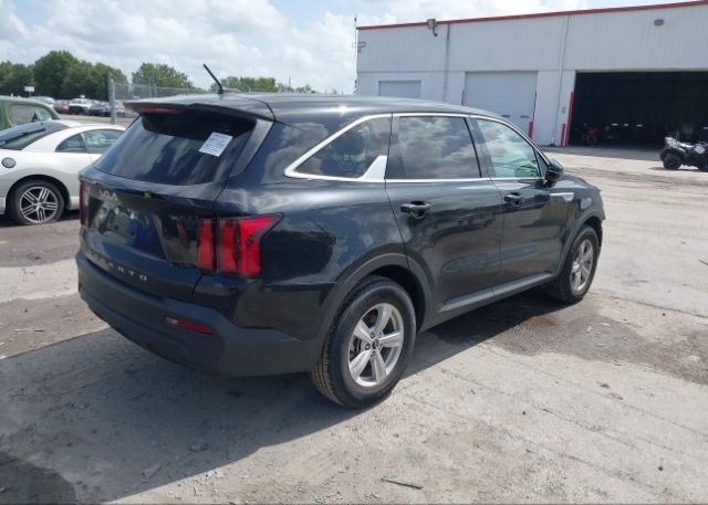 2022 KIA SORENTO(VIN: 5XYRG4LCXNG110233