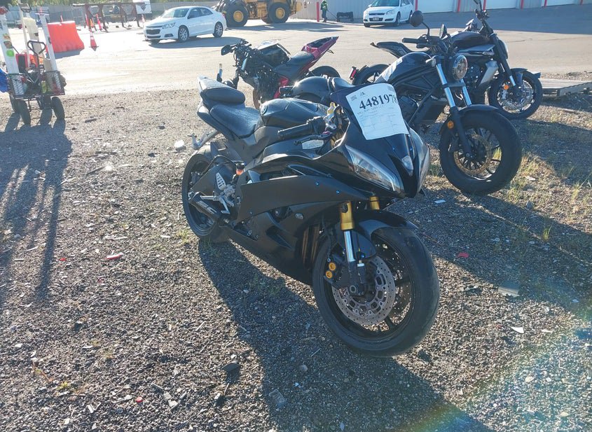 2007 Yamaha Yzfr6 4 photo