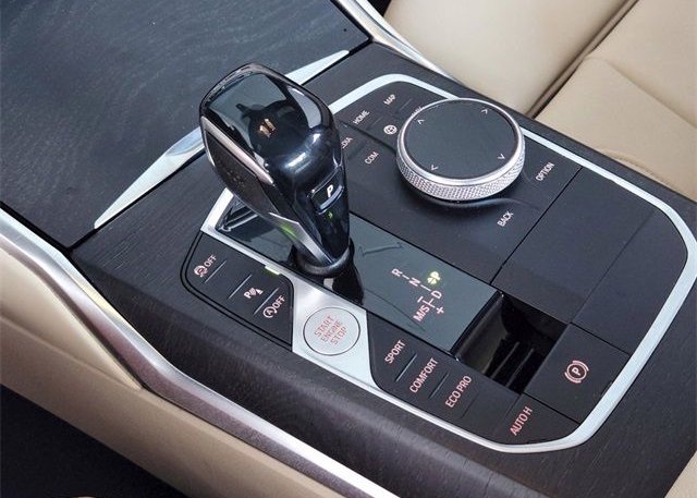 2021 BMW 3 SERIES VIN: 3MW5R1J06M8B82568