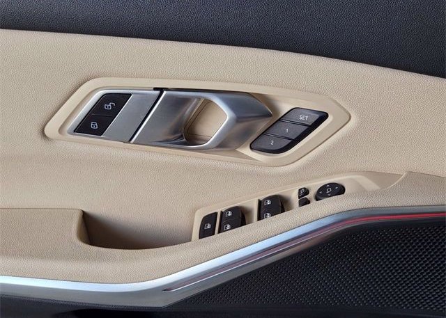 2021 BMW 3 SERIES VIN: 3MW5R1J06M8B82568