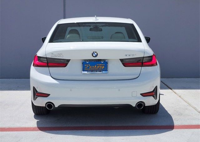 2021 BMW 3 SERIES VIN: 3MW5R1J06M8B82568