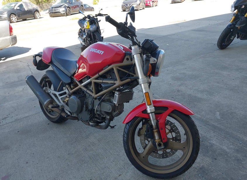 2000 Ducati M750 2 photo