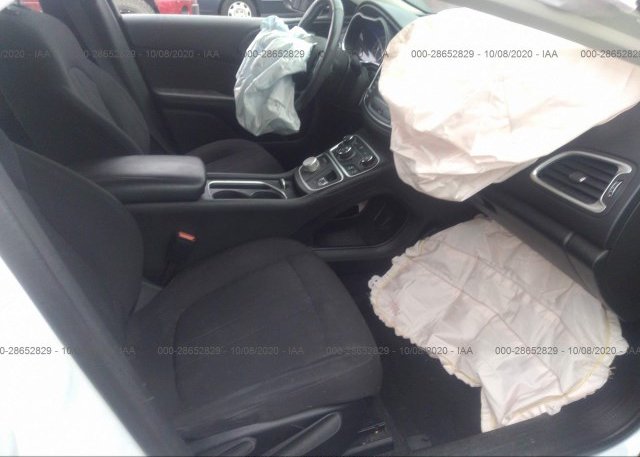 пригнать из сша 2015 CHRYSLER 200 1C3CCCAB0FN531298