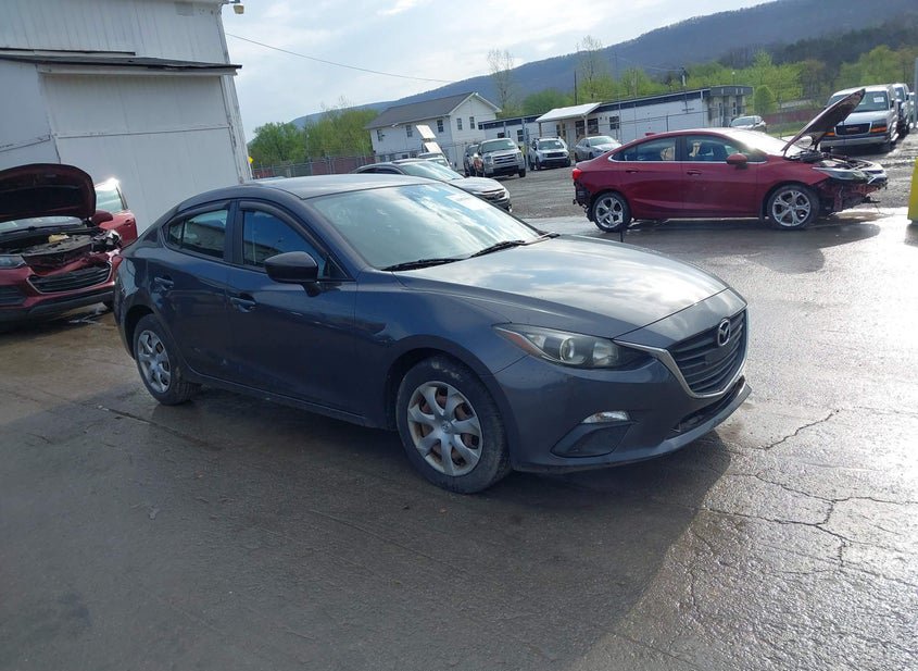 2015 Mazda Mazda3 2.0L photo