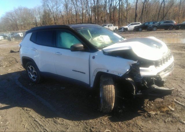 2022 JEEP COMPASS (VIN: 3C4NJDDB6NT133085)