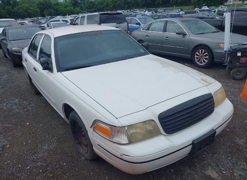 2000 FORD CROWN VICTORIA POLICE INTERCEPTOR photo