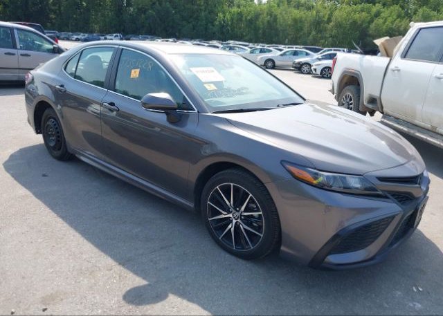 2022 TOYOTA CAMRY (VIN: 4T1G11AK2NU716301)