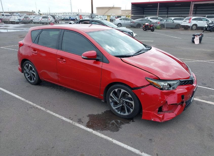 2018 TOYOTA COROLLA IM photo