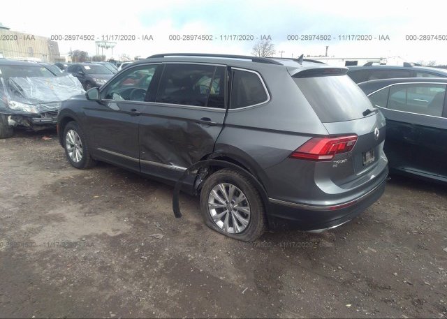 купить 2018 VOLKSWAGEN TIGUAN 3VV2B7AX2JM146746