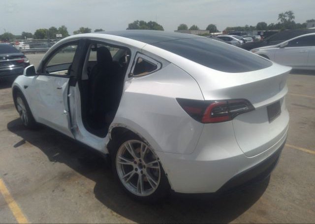2021 TESLA MODEL Y(VIN: 5YJYGDEEXMF082207