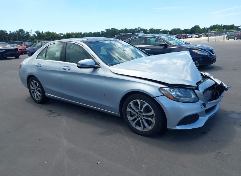 2018 MERCEDES-BENZ C 300 photo